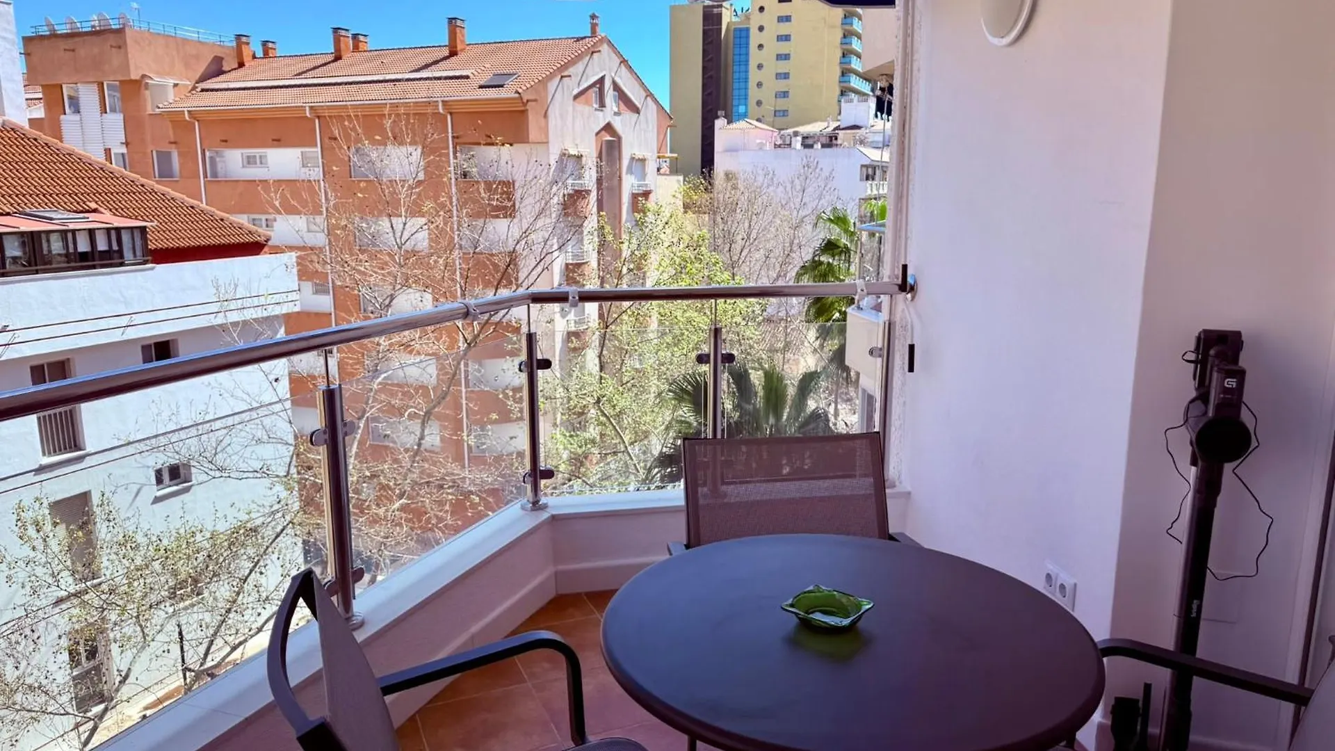 Apartamento En El Centro Cerca De La Playa Fuengirola